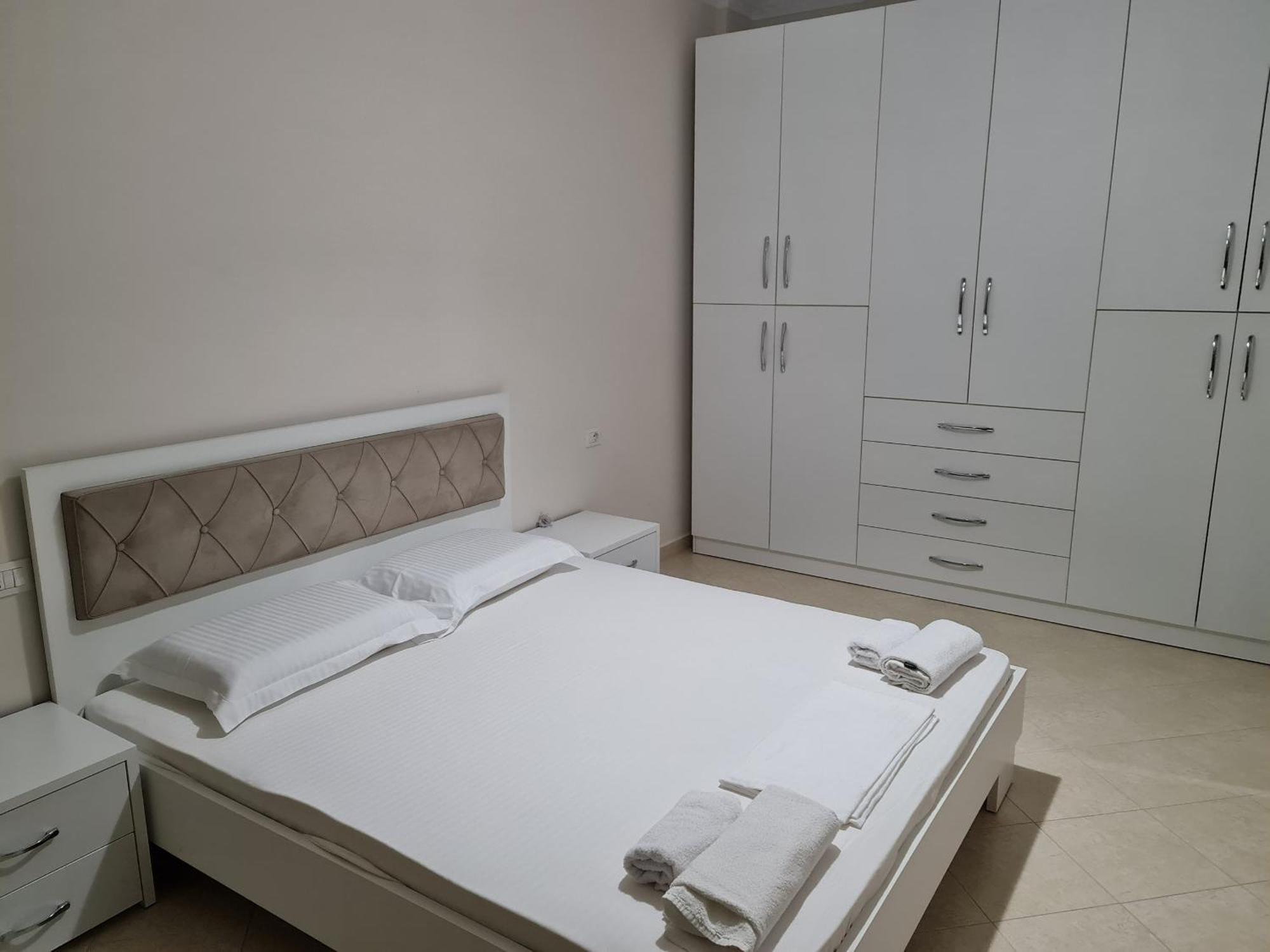 Seascape Apartments Vlorë エクステリア 写真